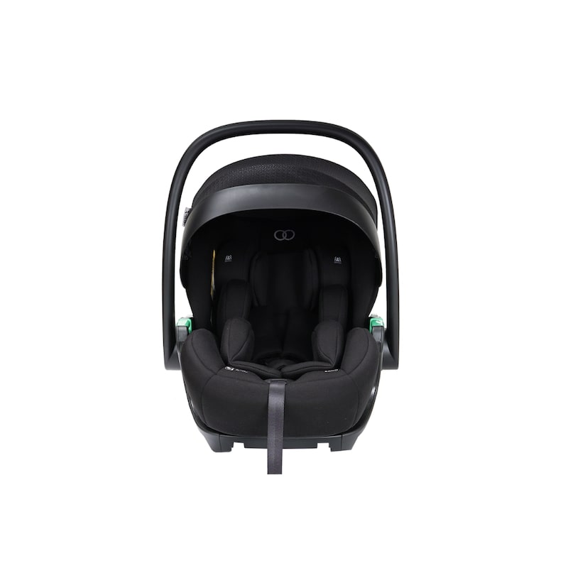 choosing-the-right-stroller-and-car-seat-for-your-newborn-1 Front view of Koopers Ergo infant car seat in black, featuring ergonomic padding and newborn head support.